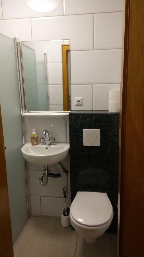 Sleepcentral Apartment Dusseldorf Ngoại thất bức ảnh
